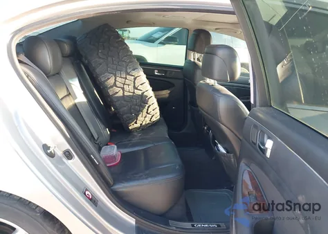 2011 Hyundai Genesis 4.6 из США, поврежденный, VIN KMHGC4DF5BU114661